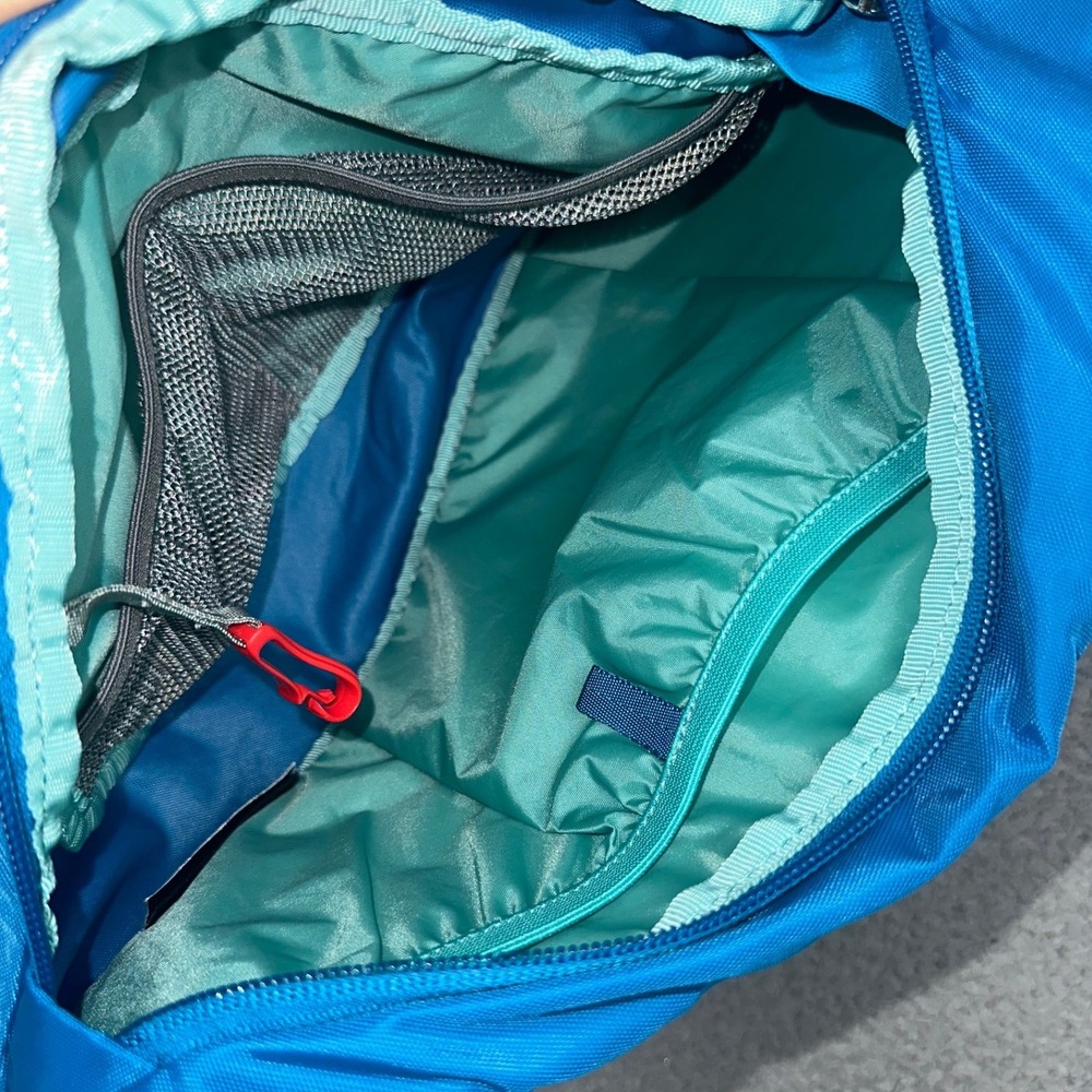 Osprey Daylite Sling Bag Blue 6L Crossbody Shoulder Hiking Travel Gorpcore Camp - Picture 6 of 16